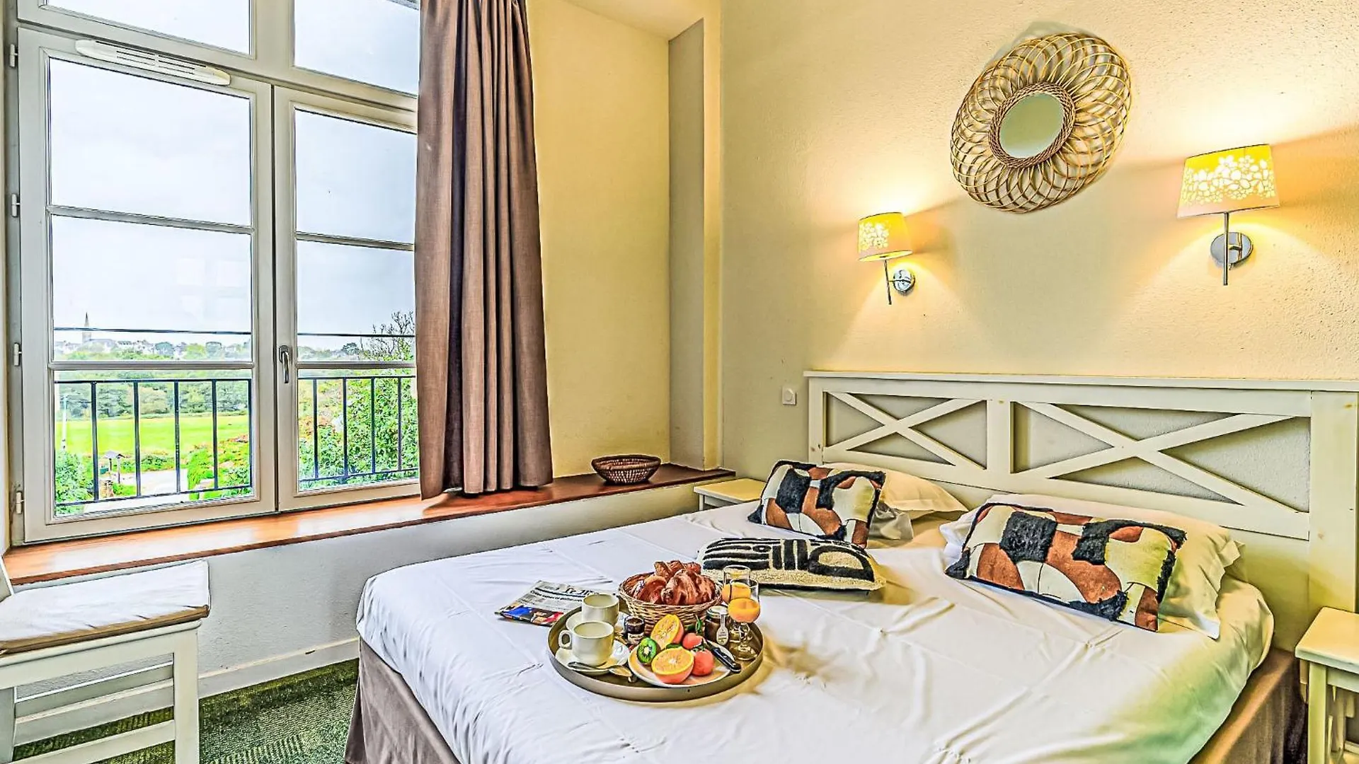 Apartment Le Chateau De Kergonano-26 By Interhome 巴登